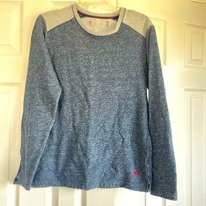 Thermal shirt with pockets